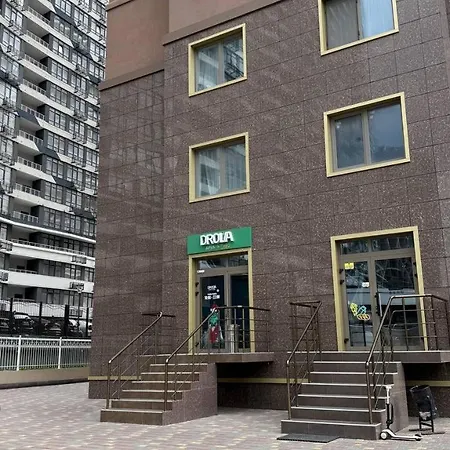 дизайтерская в аркадии Kadorr 51 アパート *